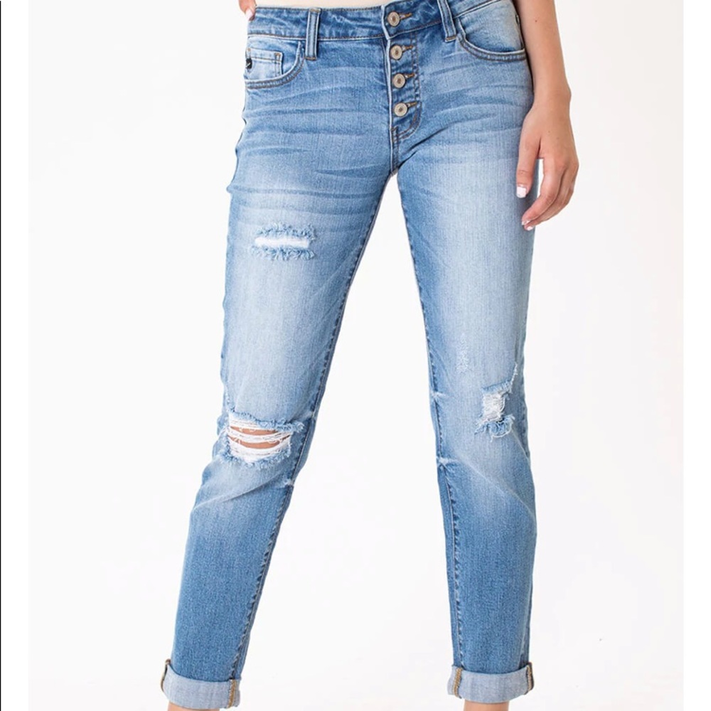 KanCan boyfriend jeans